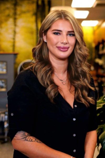Emilie-Bonne-77a8162e-1b32-404d-9966-54ed4301396c.jfif (1)